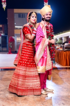 candid wedding photography