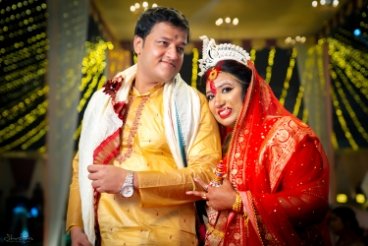 candid wedding photography