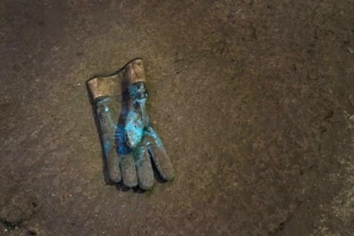 81849d 04f935efb3114e70a526f6eec8eb9c76mv2