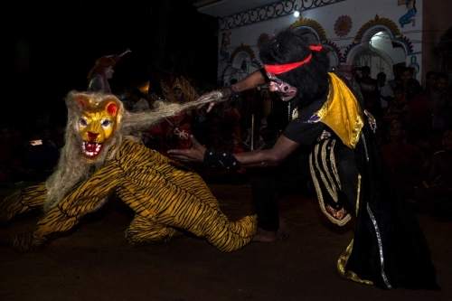 81849d 3df57f93e9f045c5a3cec53392e51fedmv2