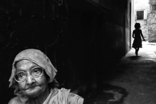 81849d 785703660c854e4a96bed575c8a37fb9mv2